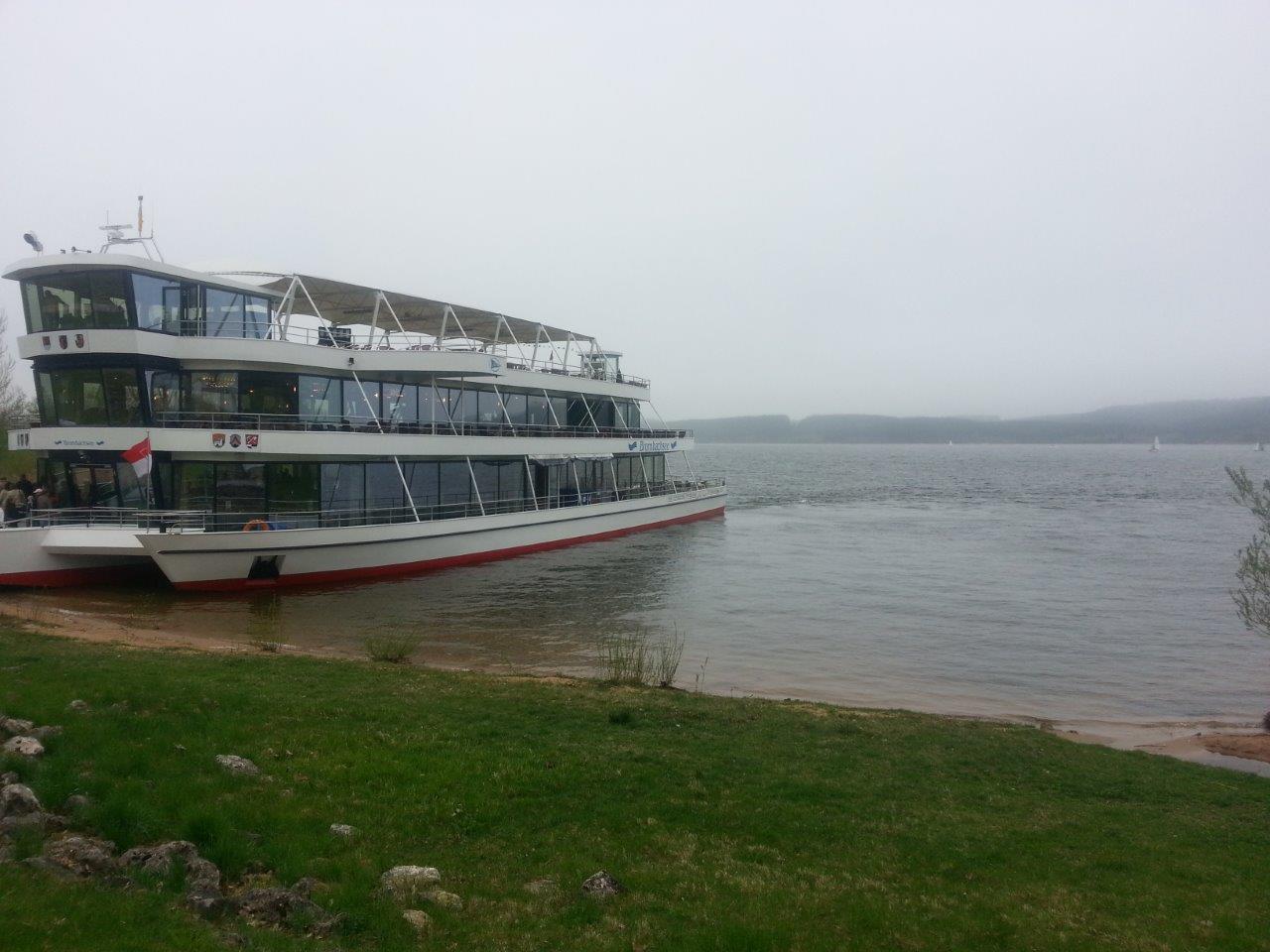 Ausflugsboot am Brommbachsee